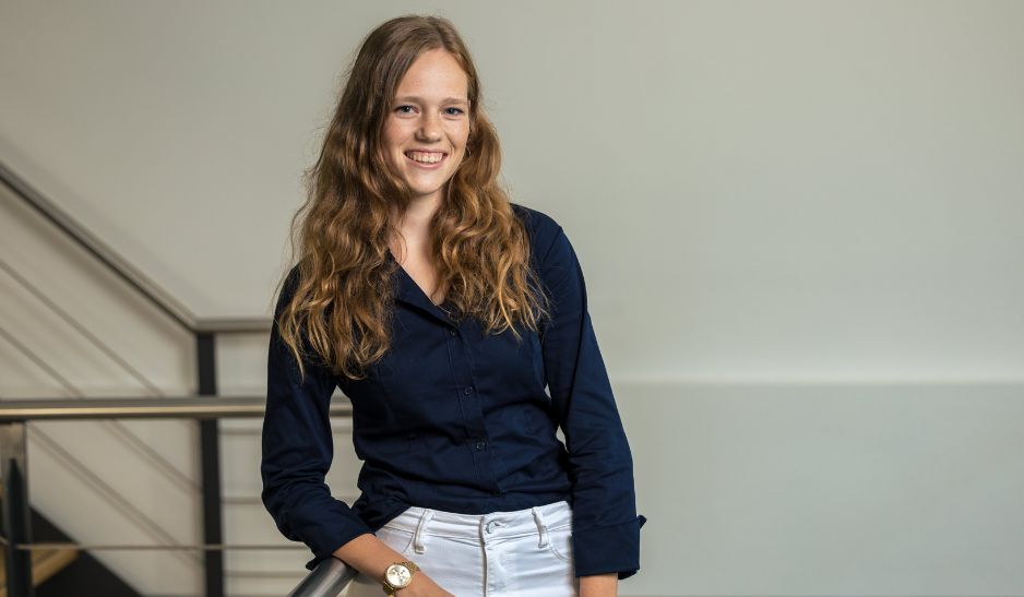 Anne - Elise van der Lee - financieel adviseur binnendienst